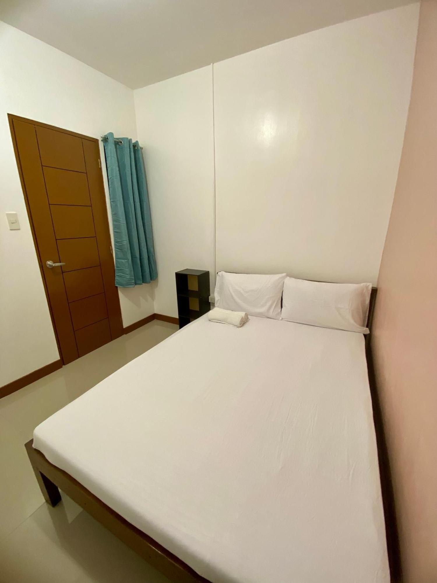 Mybed Dormitory Cebu Exterior photo